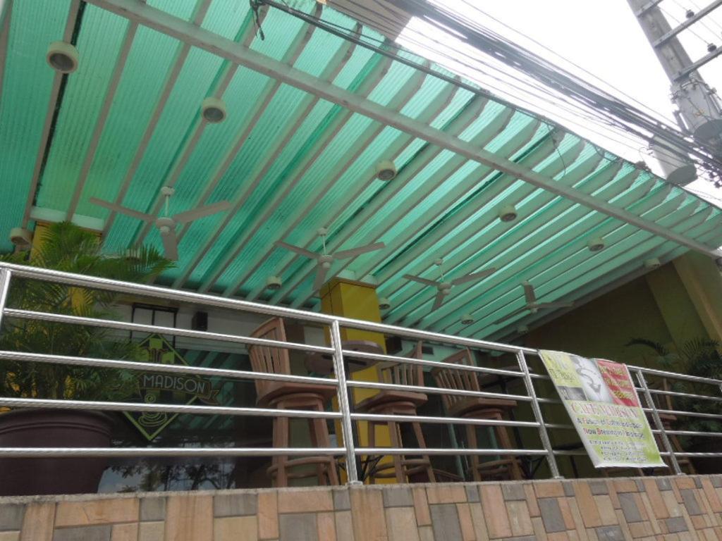 Princess Madison Hotel Angeles Exterior foto