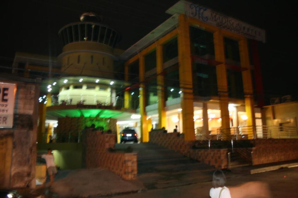 Princess Madison Hotel Angeles Exterior foto