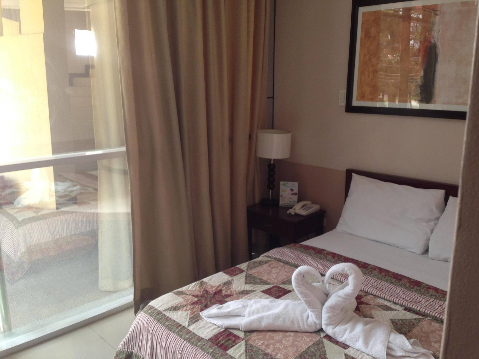 Princess Madison Hotel Angeles Exterior foto